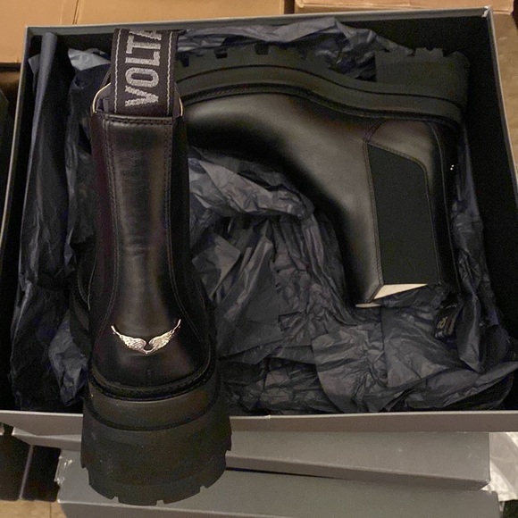 NWT Zadig and & Voltaire Ride Leather Chelsea platform Boots silver wings charm - Picture 13 of 16